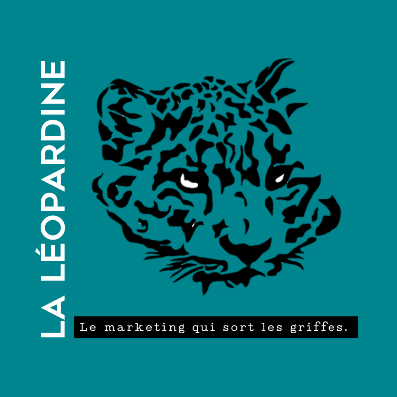 La Léopardine_Fond Bleu Square – Virginie